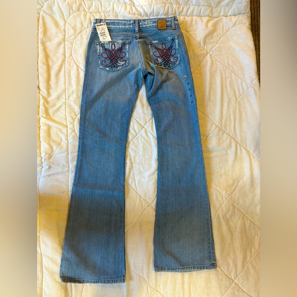 Brand new never worn buckle BKE boot cut jeans